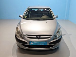 CERDÁ MOTORS | PEUGEOT 2008 Style 1.2L 60KW 82cv - Año 2018 - Km 131.000