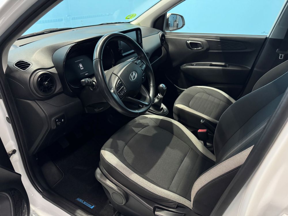 CERDÁ MOTORS | HYUNDAI I10 1.0 Klass Atlas - Año 2023 - Km 70.000 CERDÁ MOTORS | HYUNDAI I10 1.0 Klass Atlas - Año 2023 - Km 70.000